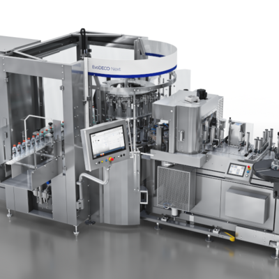 EvoDECO® Next: Sidel brings new freedom and material efficiency to roll-fed labelling