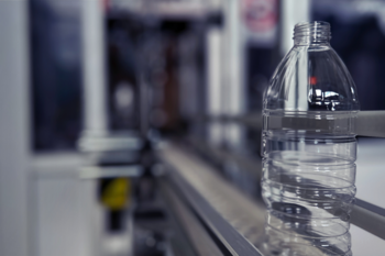Sidel: Competek highlights its complete optimization journey for lightweight PET bottles