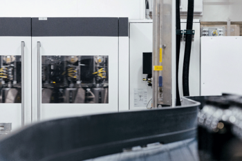 Drinktec 2022: KHS integrates optimized preferential heating module into InnoPET Blomax Series V