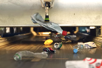AIMPLAS: The RECLAIM project launches a low-cost, portable, AI-powered robotic material recovery plant