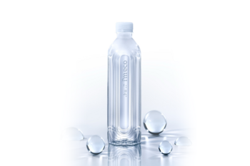 TotalEnergies Corbion presents label-free PLA bottle to improve recycling