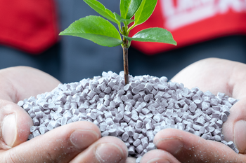K 2025: LANXESS - Focus on additives, colorants and pigments