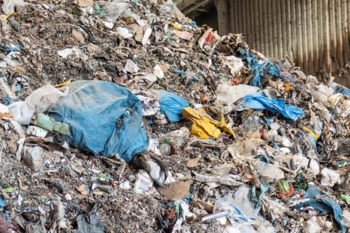 Biobased thermoplastic made from unsorted household waste: Vecoplan supports UBQ for Belgian plant